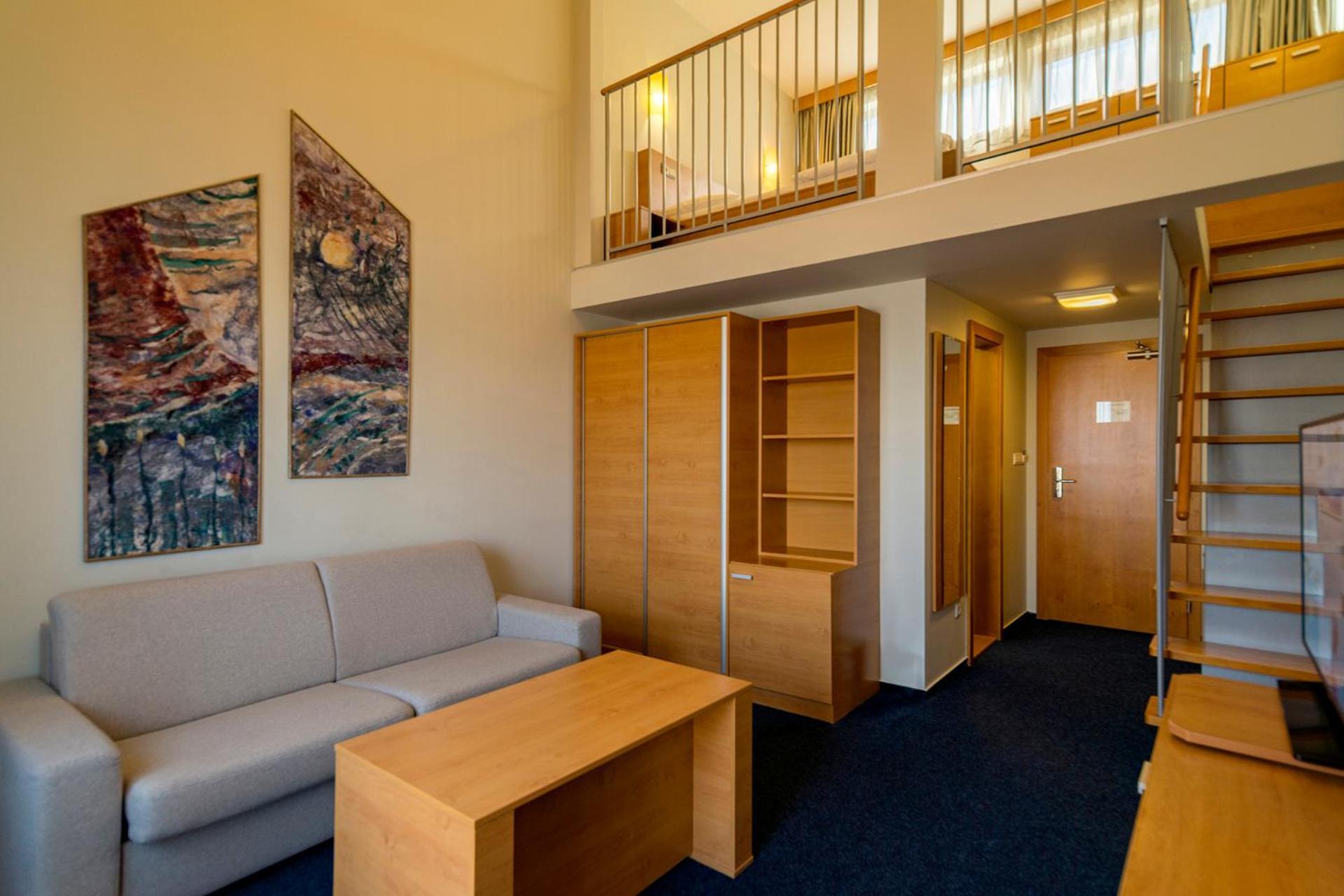 Hotel Aquacity Seasons Poprad Bagian luar foto
