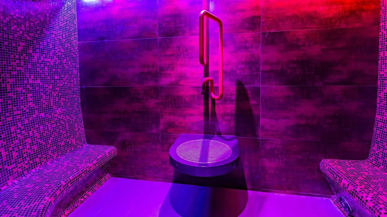 Hotel Aquacity Seasons Poprad Bagian luar foto